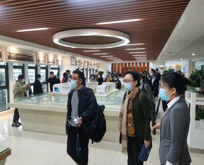 365英国上市(集团)有限公司-Official website